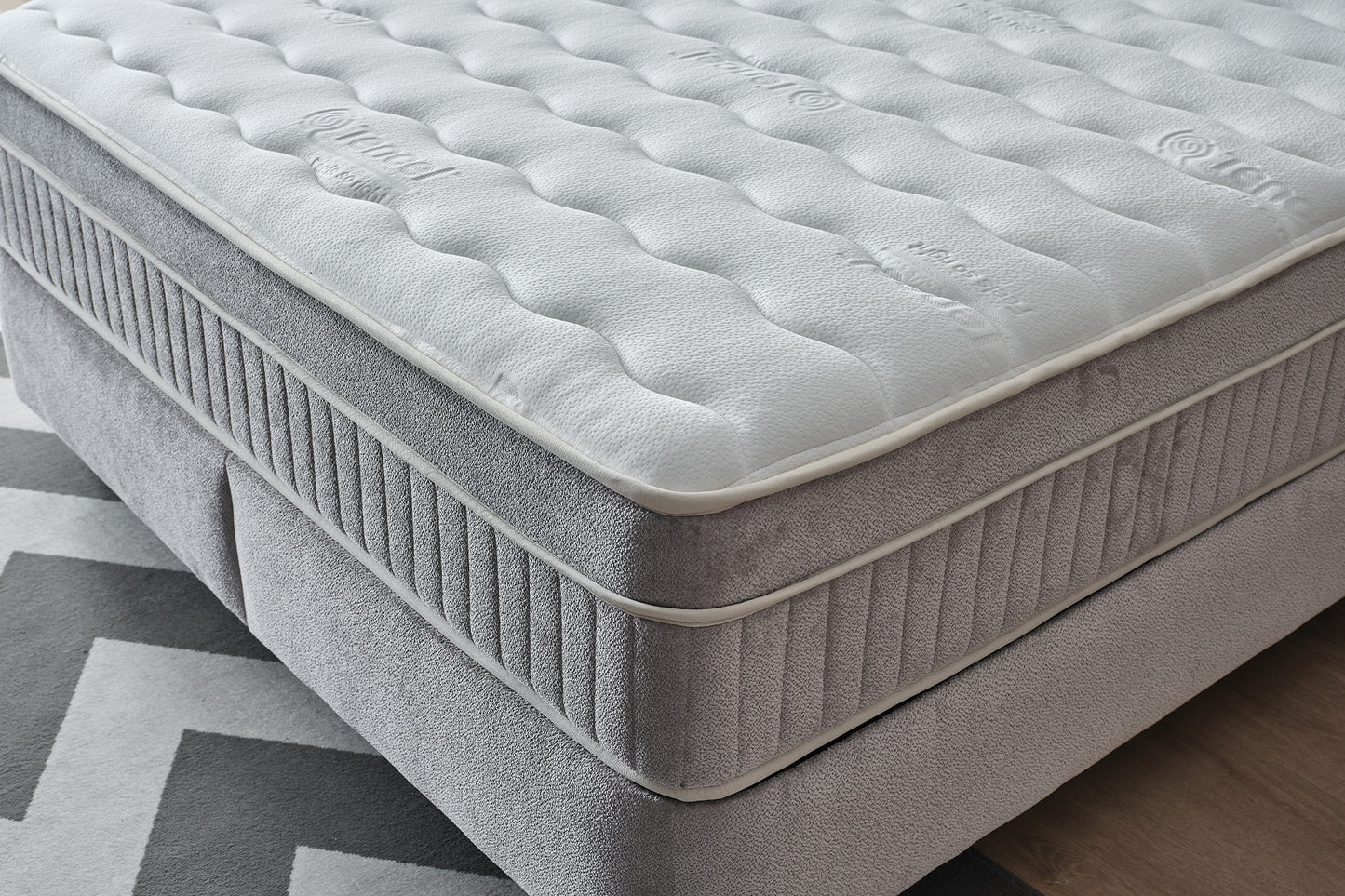 Lit Boxspring "Diana"